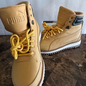 PUMAUnisex Desierto v2 C Casual Shoes Brown High-Top Sneakers with Yellow Laces